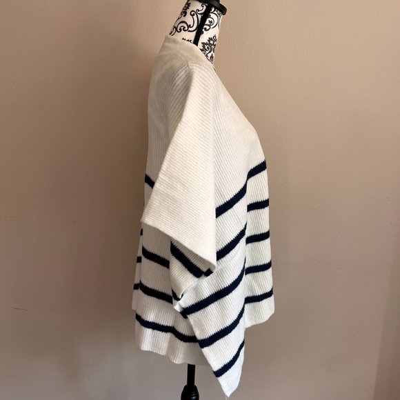 Ann Taylor LOFT -Women's Striped Knit Wrap - Whisper White & Navy - Size M/L - Picture 7 of 8